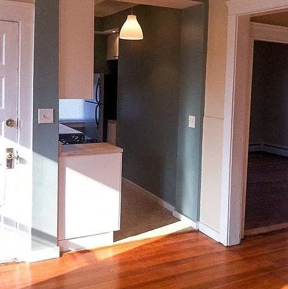 511 Admiral St — Photo 1