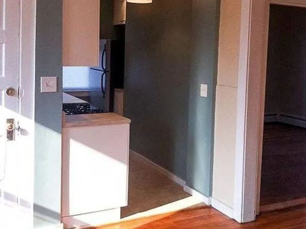 511 Admiral St., 511 Admiral St #2, Providence, RI 02908