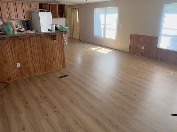 2nd image of 475974 E 1090th Rd