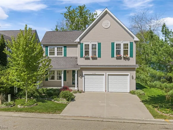 3108 Vermont Pl, Akron, OH 44312