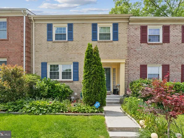 4563 King Edward Ct, Annandale, VA 22003