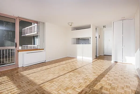 Rented by Wayne Jentis Real Estate | media 9