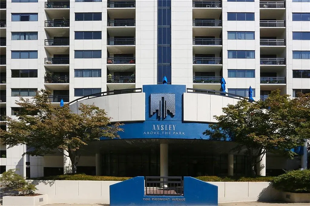 2 bed, 2.5 bath, 1536 sqft, $4,150 — Photo 2