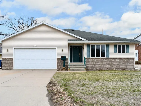 1413 W 5th St, Winona, MN 55987