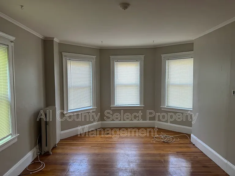 195 Jefferson Ave #1 — Photo 11