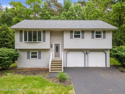 21 Wineberry Lane, Malta, NY, 12020