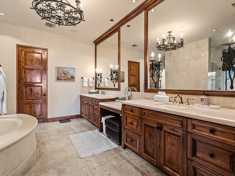 31 Hillcrest Dr — Photo 46
