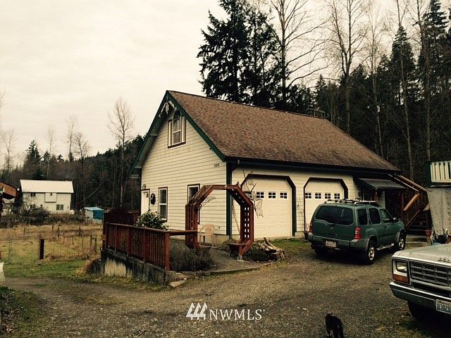 1st image of 11915 153rd Avenue E