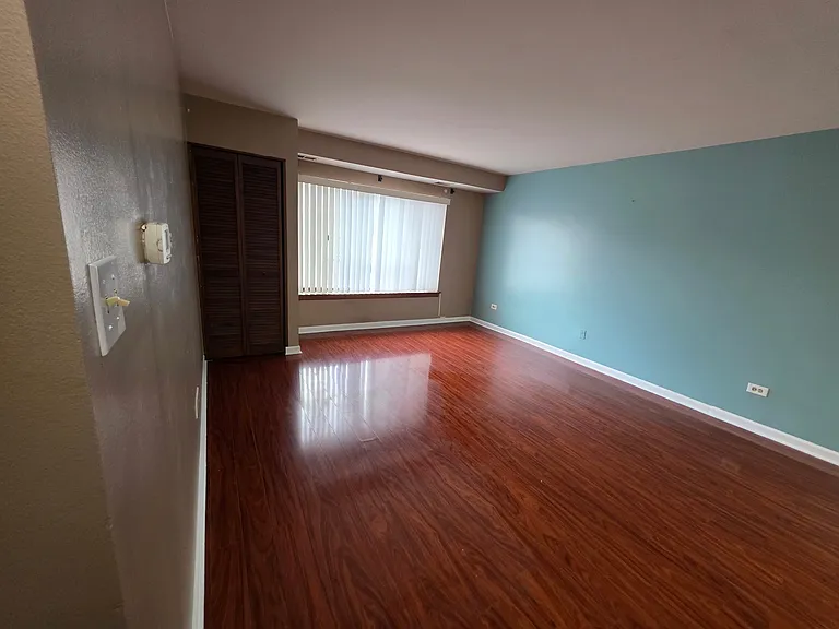 8901 S Roberts Rd #108 — Photo 10