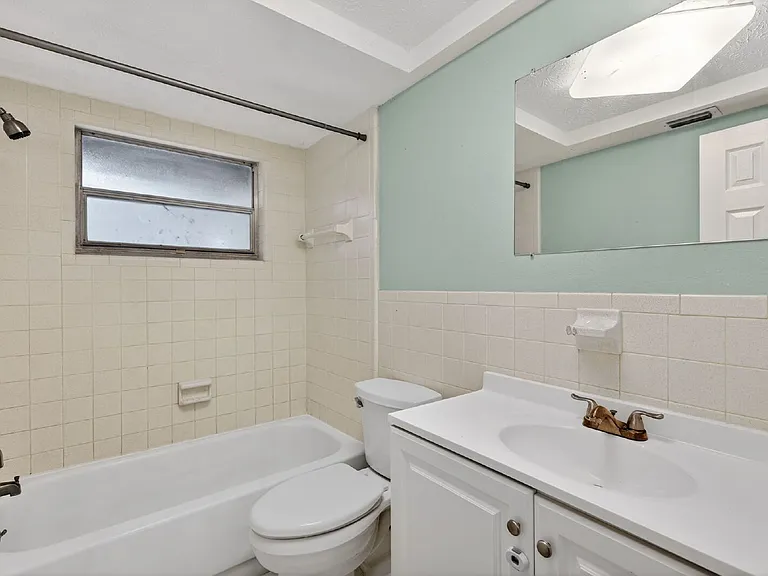 8626 Robilina Rd — Photo 33
