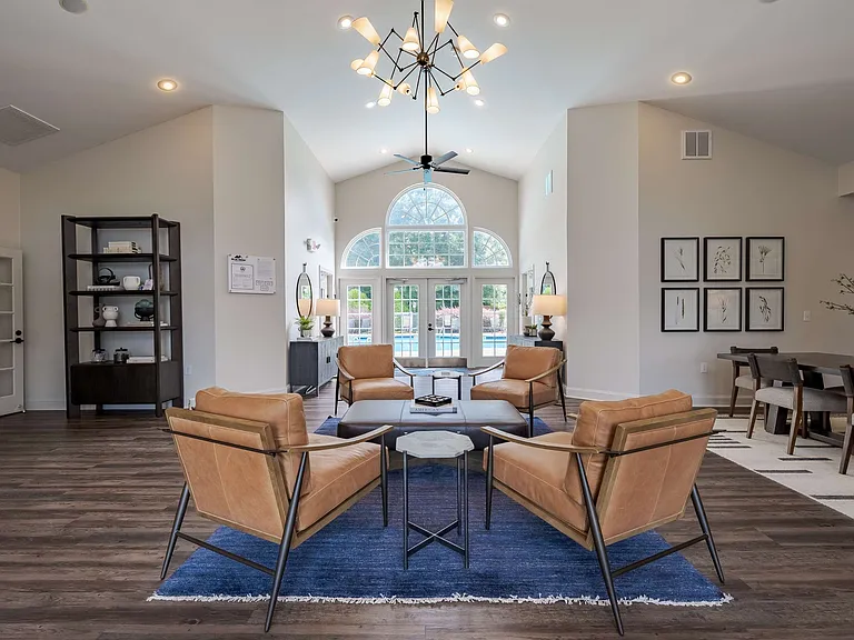 Legacy at Berkeley Place — Photo 16