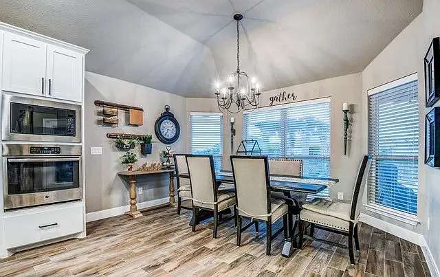 1643 Sun Bay Dr — Photo 10