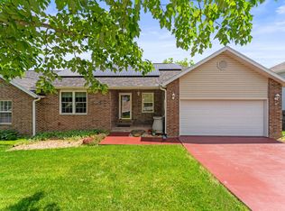 215 Tyler St, Branson, MO 65616