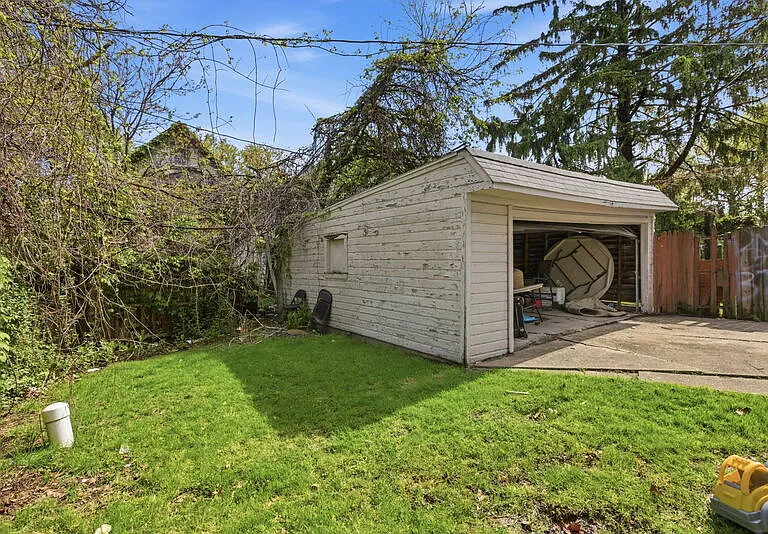 13615 Earlwood Rd #UPPER — Photo 20