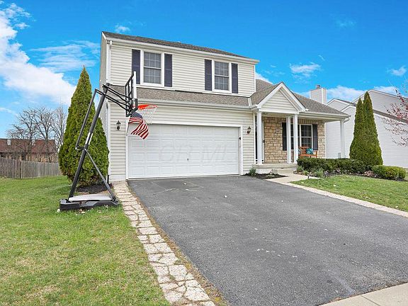 3rd image of 1687 Creekview Dr