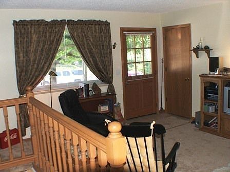 2nd image of 6117 Dunraven St