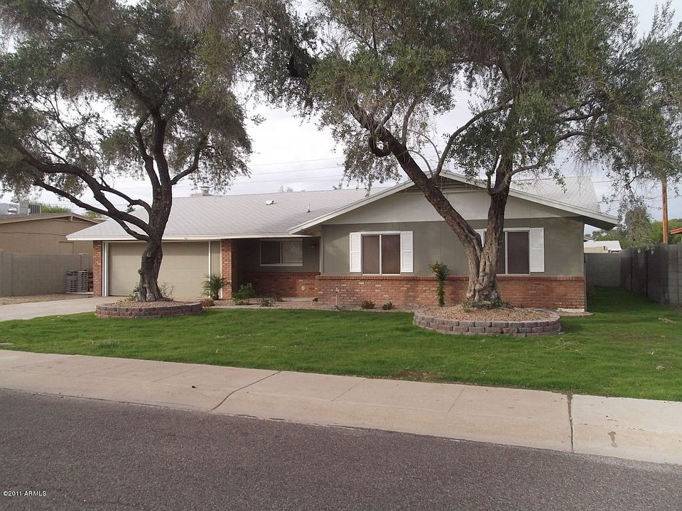 1st image of 3926 E Shaw Butte Dr