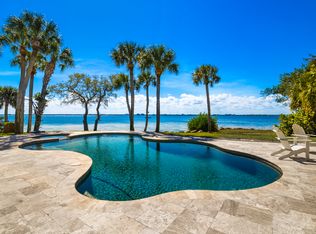 400 Richards Rd, Melbourne Beach, FL 32951