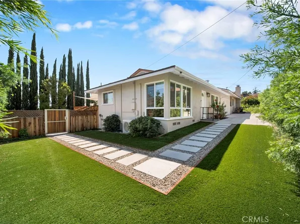 90 W Highland Ave, Sierra Madre, CA 91024