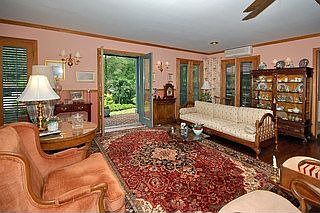 1st image of 125 Country Club Dr