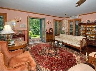 125 Country Club Dr, Waynesville, NC 28786