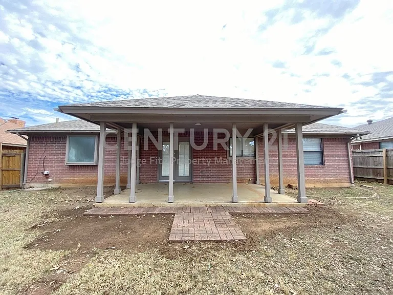3704 Fairhaven Dr — Photo 15