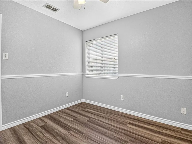 6810 Blue Skyway Dr — Photo 27