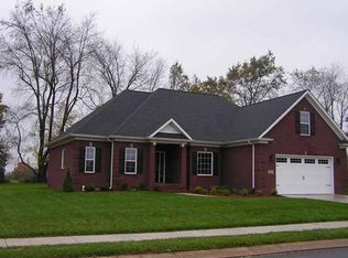 221 Hayden Heady Cir, Bowling Green, KY 42104