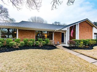 5202 Redstart St, Houston, TX 77035