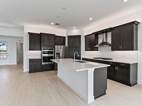 3rd image of 14228 SW Britton Avenue
