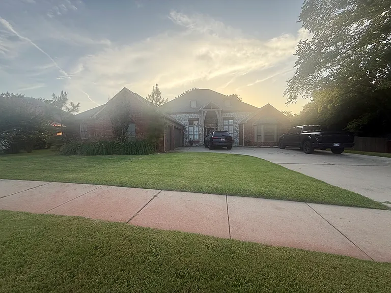 19501 Yearling Way — Photo 1