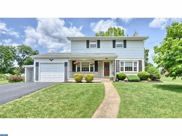 213 Rothermel Blvd photo 1