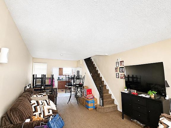 3rd image of 2116 Granite St