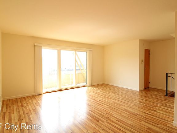 3rd image of 850 Burnett Ave APT 5