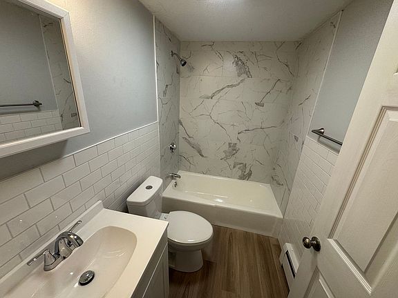 3rd image of 35-50 Lake St #35-6