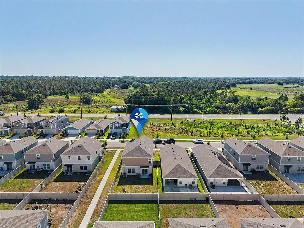 5 bed, 3.5 bath, 2470 sqft, $2,900 — Photo 4