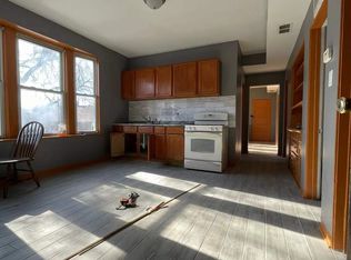 4024 S Albany Ave #2R, Chicago, IL 60632