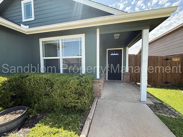 3912 W 104th Ct S — Photo 3