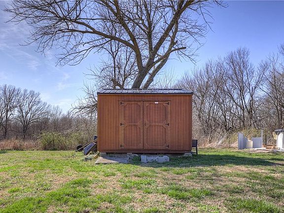 5th image of 3420 SE Lostine Rd