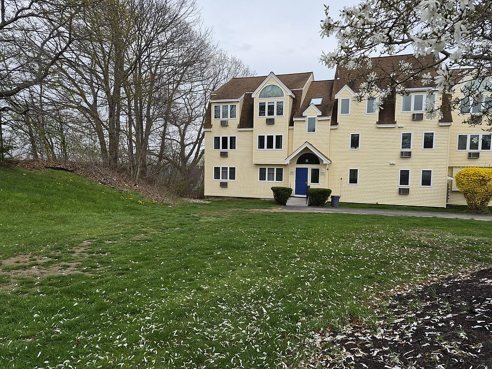 1st image of 1373 POST ROAD Road #8B