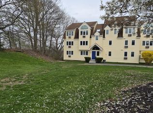 1373 Post Rd #8B, Wells, ME 04090