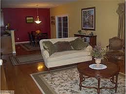 4th image of 925 Redland Dr