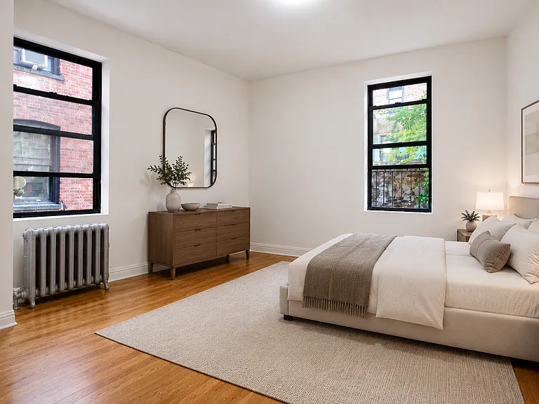 615 Fort Washington Ave #1H — Photo 4