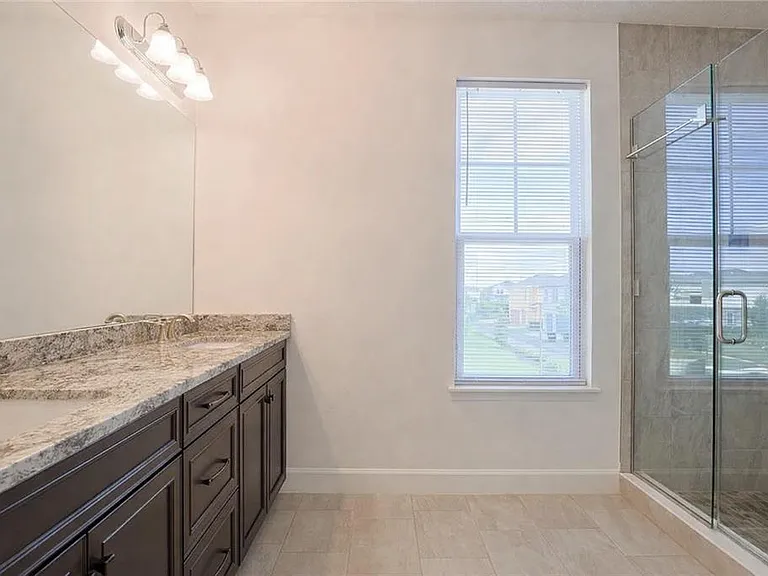 7038 Arnoldson St — Photo 10