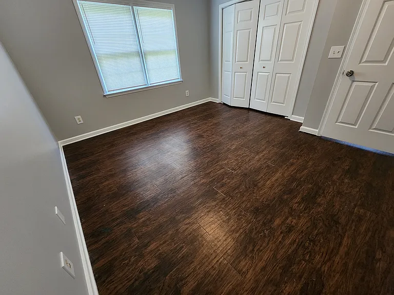 901 Hall St NW #B — Photo 9