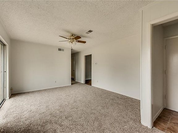 5th image of 8815 Palisade Dr