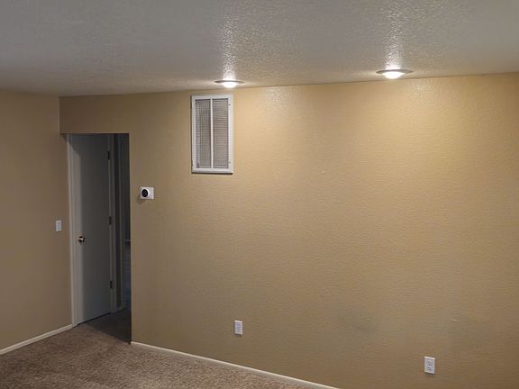 3rd image of 1295 Live Oak Ln