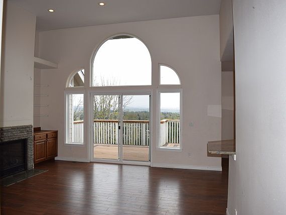 5th image of 1505 Farview Dr