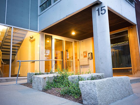 3rd image of 15 Railroad Row #2C1