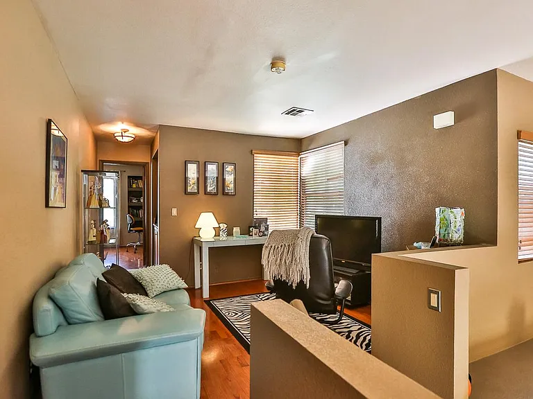 2657 Seashore Dr — Photo 28